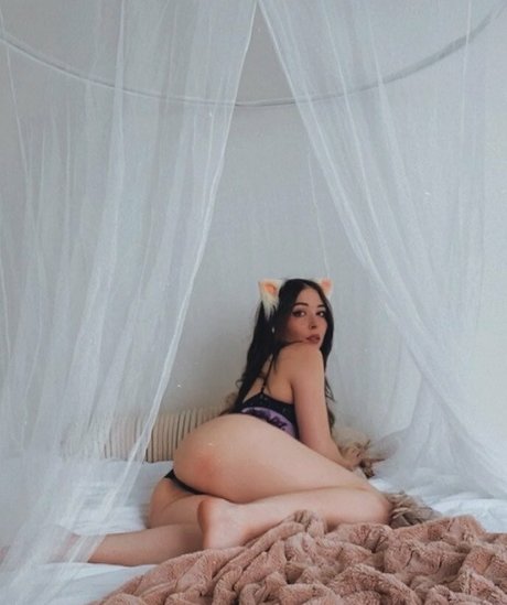 foxenkin model xxx gallery