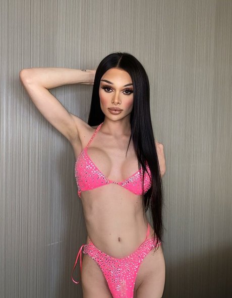 chynaplatinum free actress pics