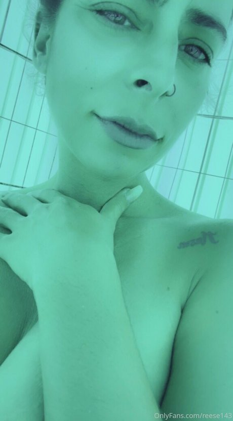 reese143 model porn gallery