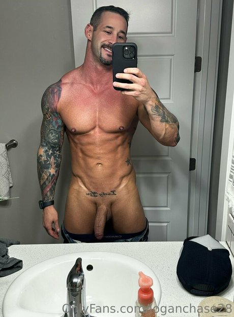 loganchase28 model pretty img