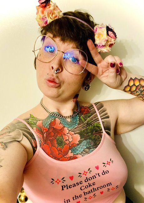 trashpanda4lyfeyo porn model gallery