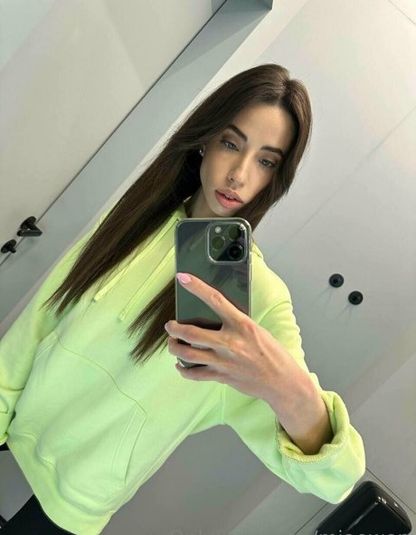 miaowen actress pictures