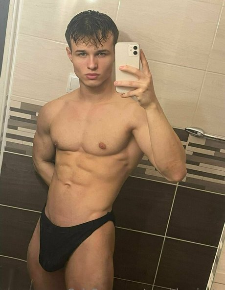 famous free onlyfans pornographic pictures