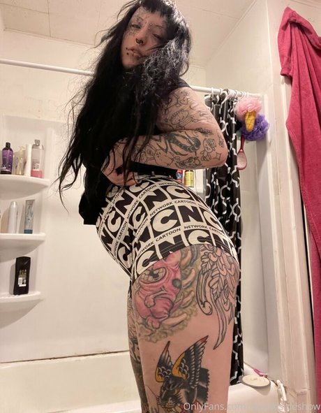 spookisideshow nudes pornstar pic