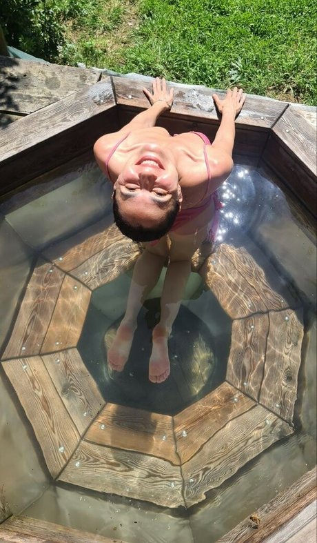 yladoyla high quality model pictures