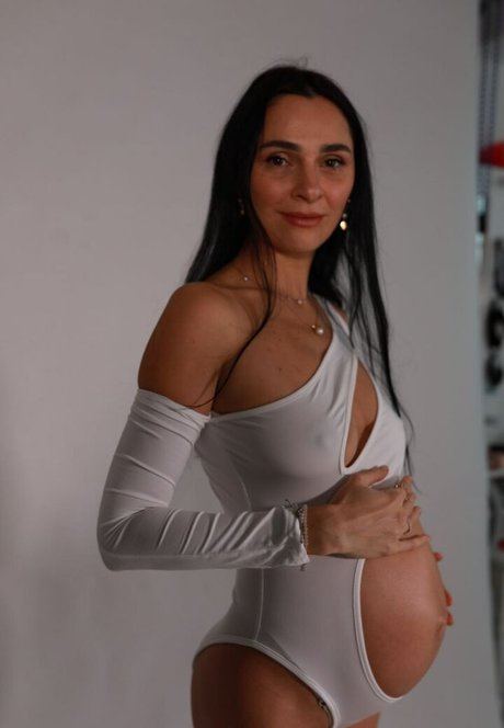 yladoyla beautiful star photo