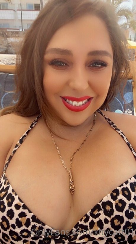 kitycatt01 xxx model image