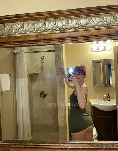 sgdnls porn actress photos