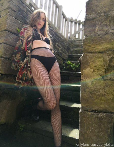 Mayakayagaia model pretty picture