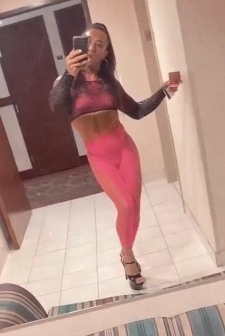 Lexi king exclusive model pics