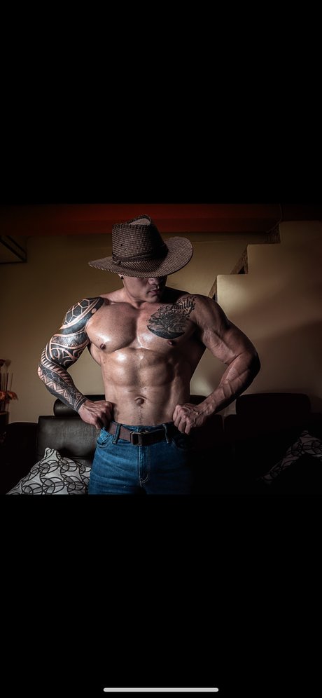 Miguel ngel saenz star pics