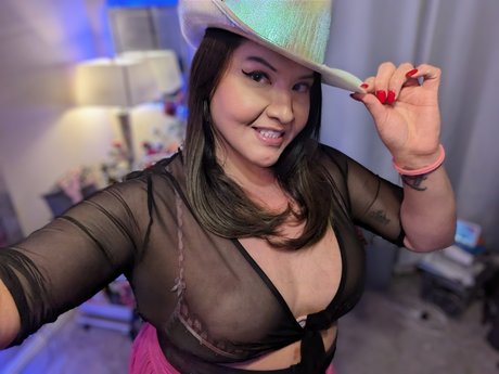 Texas Ts Katie xxx model archive