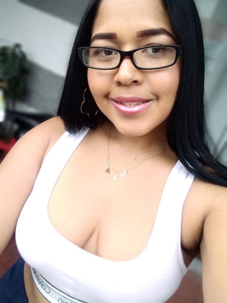 Claudelys jimenez naked model img