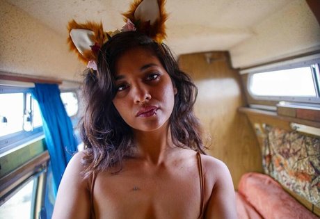 jedeyegypsea naked actress photo
