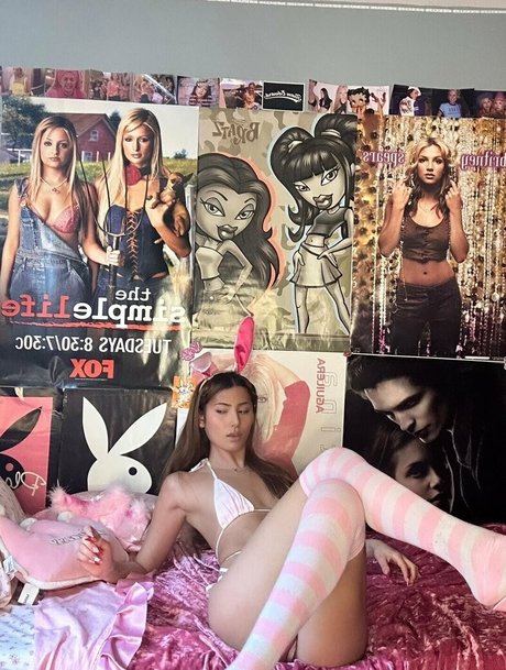 starsfyer model pornographic gallery