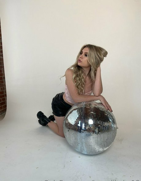 brandibaby18 pornstar adult pictures