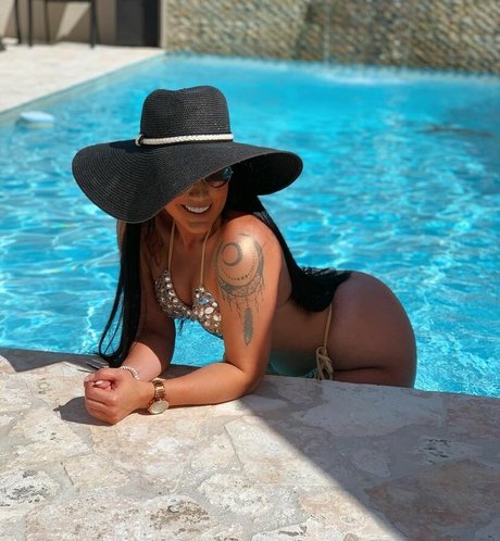 Franche Tamil beautiful pornstar picture