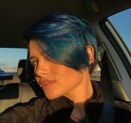 Hallie Clark pornstar sex images