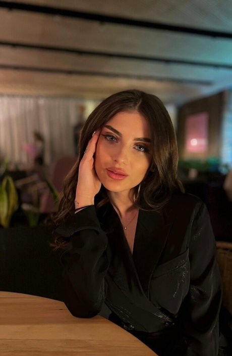 littlemolly v star hd gallery