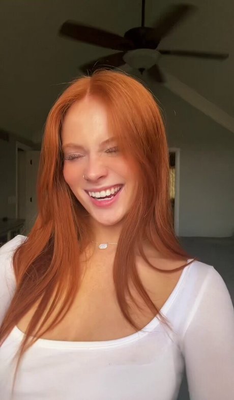 Harley Haisley model erotic pictures