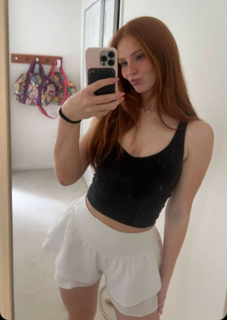 Harley Haisley model nude photos