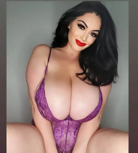 Klara Devine nice actress images