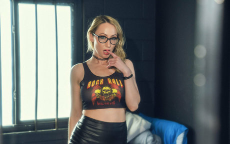 crystalclarkxo hot actress img