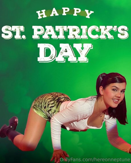 hereonneptune nude actress pic