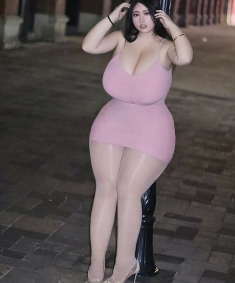 Pisheneva eva pornstar top img