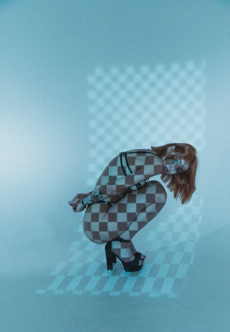 Call Me Elfa star naked pic