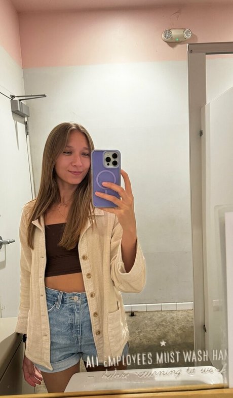 Nikita Crump pornstar art images