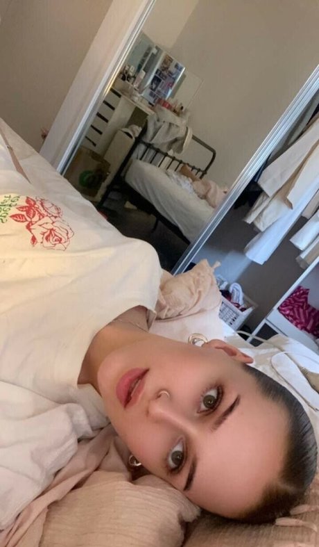 paigeriellyyy star hot image