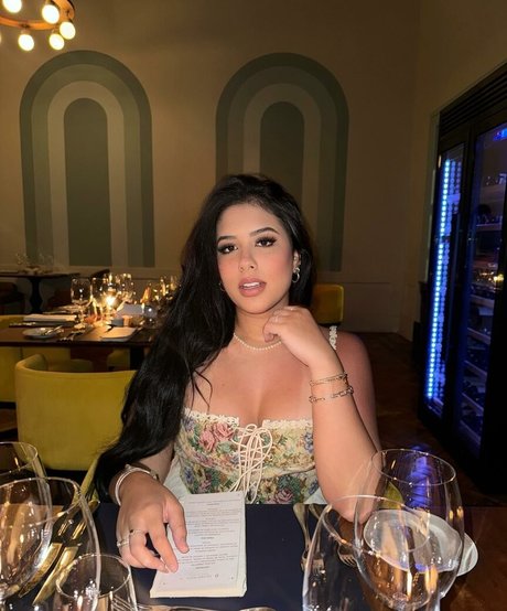 Cinthia Cruz sexy star pic