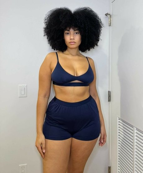 famous free onlyfans hot naked picture