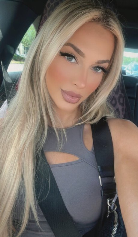 Karmen Petrovic star image