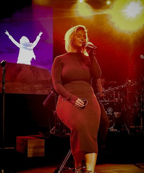 Beatrice Egli beautiful pornstar pic