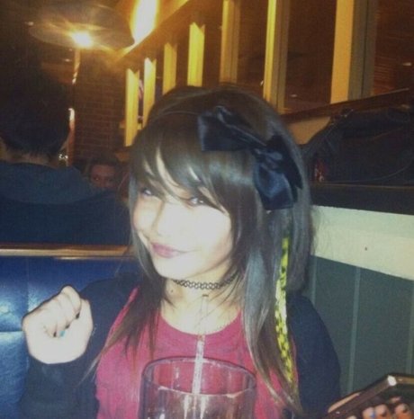 Tara Yummy star high quality photo