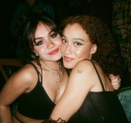 Tara Yummy hd model img