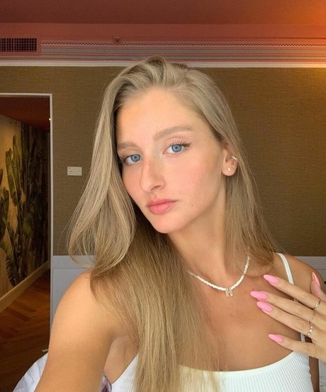 Hadas Cohen high quality star pics