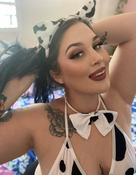 thechloecreamfree star pretty pics