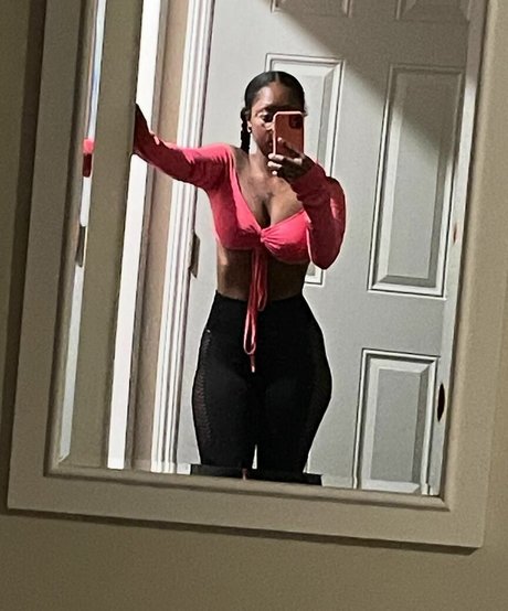 Mistress Matya naked pornstar pics