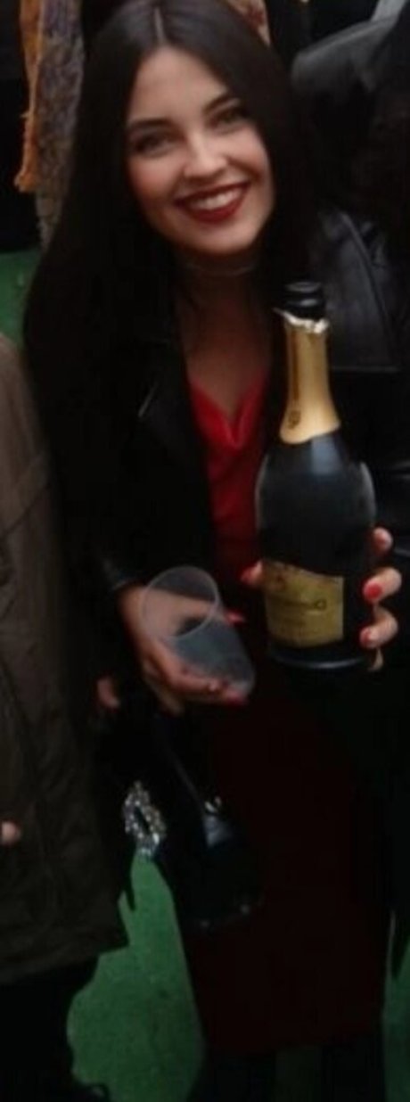 Anneris pornstar nice img