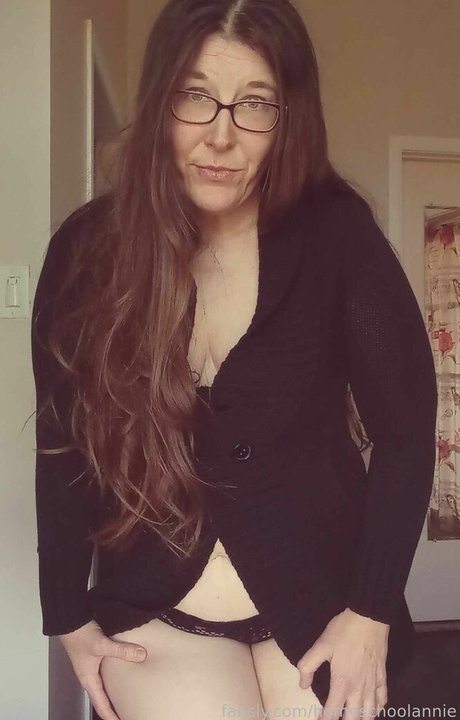 homeschoolannie erotic actress photo