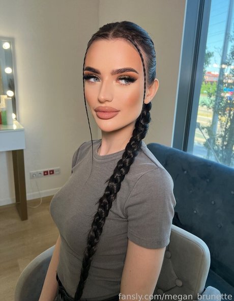 megan brunette model nice images
