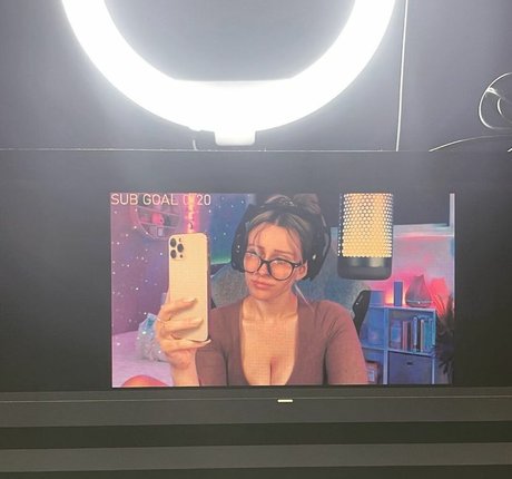 Cobyymj exclusive model galleries