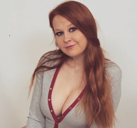 Goddess Julia best model photos