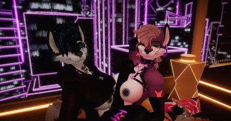 Maxi Nightmode pornstar free images