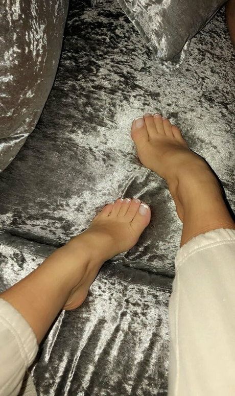 Kyia Peters model best images