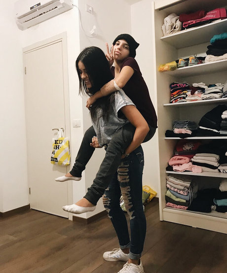 May Cohen xxx model picture