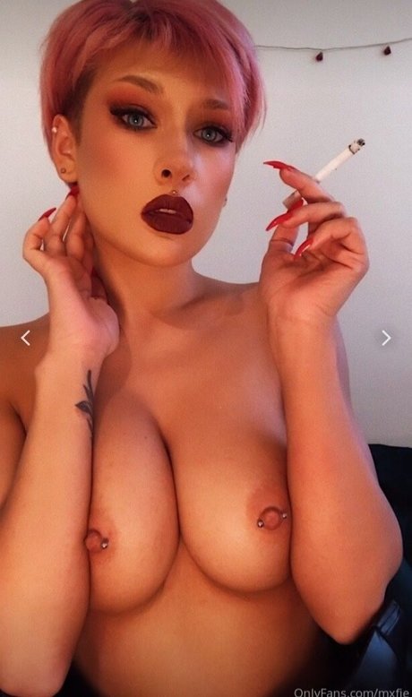 bhadxbambii erotic star pics